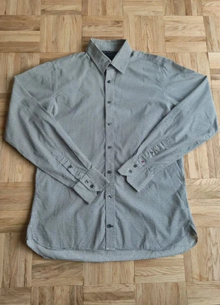 Chemise à motif gris Tommy Hilfiger taille S, marca: Tommy Hilfiger, estado: Muy bueno, tamaño: S, 10,00 €, 11,20 € Protección al comprador incluida