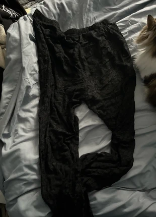 Pantalon style dentelle avec short - Taille 1xl Shein 🌸, brand: Shein Curve, condition: Very good, size: XXXL / 46 / 18, €2.50, €3.33 includes Buyer Protection