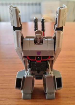 Transformer grigio, marke: no brand, zustand: Gut, größe: Einheitsgröße, 1,50 €, 2,28 € inklusive Vinted-Käuferschutz