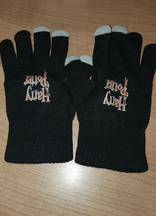 Harry potter handschoenen zwart, merk: Harry Potter, staat: Nieuw zonder prijskaartje, maat: Universeel, € 3,95, € 4,85 inclusief Kopersbescherming Pro