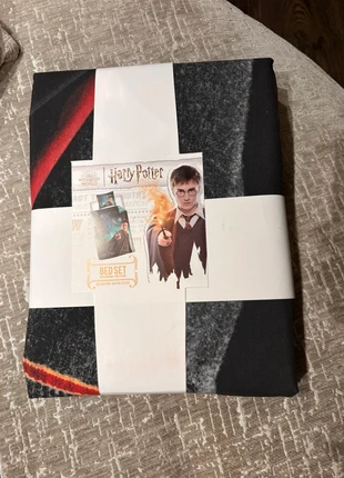 Nieuw eenpersoons dekbedovertrek Harry Potter, merk: Harry Potter, staat: Nieuw met prijskaartje, maat: 135-150 cm x 200-220 cm, € 15,00, € 16,45 inclusief Kopersbescherming