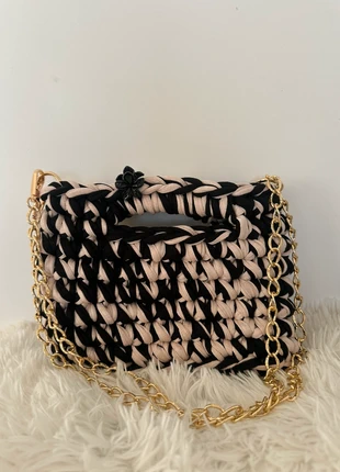 Sac en crochet beige noir – sac crochet bicolore – sac beige noir – sac chaîne dorée – crochet bag, brand: Noir, condition: Very good, €25.00, €26.95 includes Buyer Protection Pro
