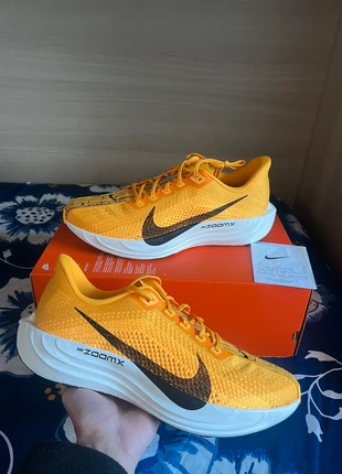 Nike ZoomX Pegasus Plus Modern Mayfly size 47, marque: Nike, état: Neuf sans étiquette, taille: 47, 99,50 €, 105,18 € Protection acheteurs incluse