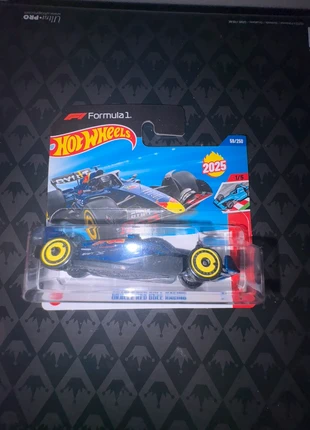 Red bull f1 2025 hot wheels, brand: Hot Wheels, condizioni: Nuovo con cartellino, taglia: 3 anni / 98 cm, €8.50, €9.63 include la Protezione acquisti