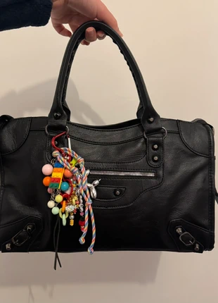 City bag, marque: Tendance, état: Neuf sans étiquette, 53,00 €, 56,35 € Protection acheteurs incluse