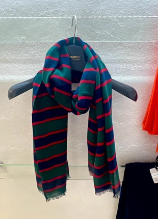 Sciarpa in lana Frangipani, brand: Frangipani, condizioni: Nuovo con cartellino, €75.00, €79.45 include la Protezione acquisti