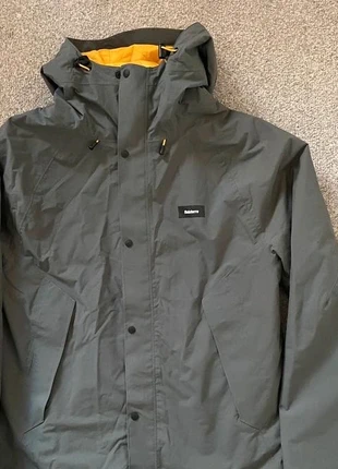 Finisterre Borealis Grey Waterproof Jacket, brand: Finisterre, condition: Very good, size: M, $36.80, $39.34 includes Buyer Protection