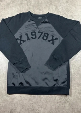 Diesel black crewneck for men, bold graphic style – size S, brand: Diesel, condition: Good, size: S, €6.90, €7.95 includes Buyer Protection