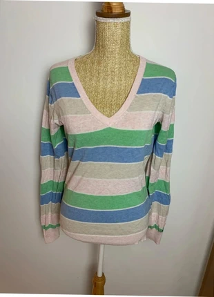 Pull Col en V Tommy Hilfiger - Taille L, brand: Tommy Hilfiger, condition: Very good, size: L / 40 / 12, €10.00, €11.20 includes Buyer Protection Pro
