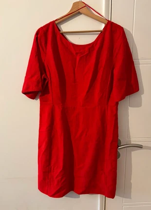 Robe Rouge - taille 44, marque: Caroll, état: Neuf sans étiquette, taille: XXL / 44 / 16, 11,00 €, 12,25 € Protection acheteurs incluse