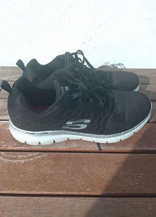 Skechers Donna n.40 – Memory Foam – Lightweight – Originali, marke: Skechers, zustand: Sehr gut, größe: 40, 14,00 €, 15,40 € inklusive Vinted-Käuferschutz