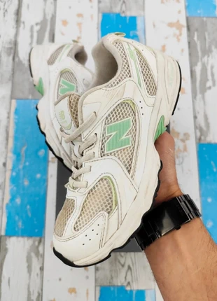 Baskets Sneackers New Balance 530 Running << White Silver Green >> Taille 35, brand: New Balance, condizioni: Ottime, taglia: 35, €55.00, €58.45 include la Protezione acquisti Pro
