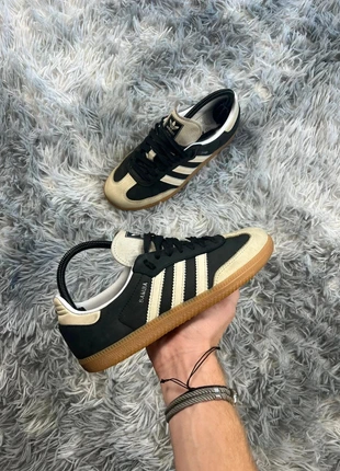 Adidas samba og noir et beige taille 37 1/3, marke: adidas, zustand: Sehr gut, größe: 38, 49,00 €, 52,15 € inklusive Vinted-Käuferschutz