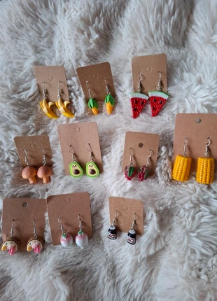 10 paar oorbellen hangers food, merk: Merk, staat: Heel goed, € 5,00, € 5,95 inclusief Kopersbescherming