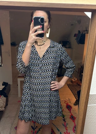 Robe Bash, brand: Ba&sh, condition: Very good, size: M / 38 / 10, €15.00, €16.45 includes Buyer Protection