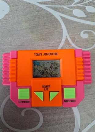 Mini Jeu Electonique Tom's Adventure, merk: electonic game, staat: Goed, maat: Prematuur, tot 44 cm, € 7,00, € 8,05 inclusief Kopersbescherming Pro
