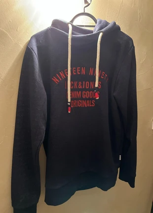 Sweat à capuche Jack & Jones, marque: Jack & Jones, état: Très bon état, taille: M, 15,00 €, 16,45 € Protection acheteurs incluse