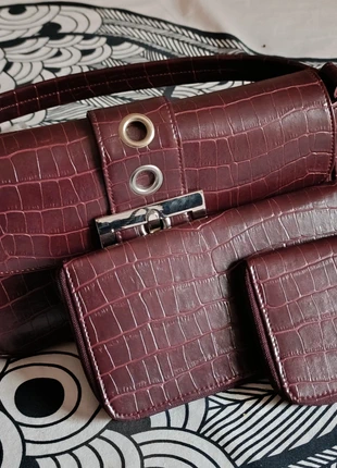 Set Borsa+Portafoglio+Portamonete, brand: nessuno, condizioni: Nuovo senza cartellino, €15.00, €16.45 include la Protezione acquisti