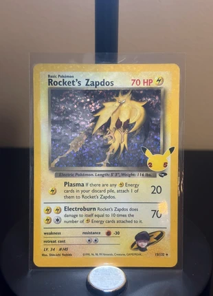 Rocket's Zapdos (CEL GC 15), merk: Pokémon, staat: Nieuw zonder prijskaartje, € 3,50, € 4,38 inclusief Kopersbescherming