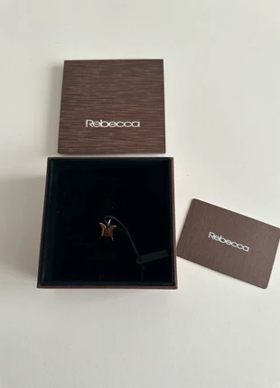 Mono orecchino Rebecca a forma di farfalla, brand: Rebecca, condizioni: Nuovo con cartellino, €15.00, €16.45 include la Protezione acquisti