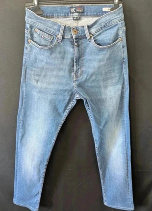 Jean Kaporal slim Darko W30 L34 – Porté 1 seule fois, comme neuf, brand: Kaporal, condizioni: Ottime, taglia: IT 40 | W30, €19.00, €20.65 include la Protezione acquisti Pro