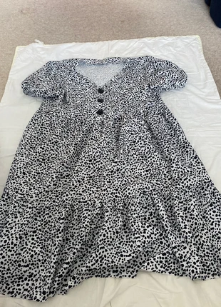 polka dot dress, marque: Shein, état: Très bon état, taille: M / 38 / 10, 1,00 €, 1,75 € Protection acheteurs incluse