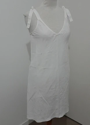 Robe blanche simple, brand: Artisan, condition: Very good, size: M / 38 / 10, €5.00, €5.95 includes Buyer Protection