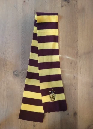 Écharpe Harry Potter, marca: Harry Potter, estado: Bom, tamanho: 12 anos / 152 cm, €1.00, €1.75 inclui Proteção do Comprador