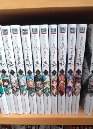 Lot de 12 tomes l'atelier des sorciers, zustand: Sehr gut, 60,00 €, 63,70 € inklusive Vinted-Käuferschutz