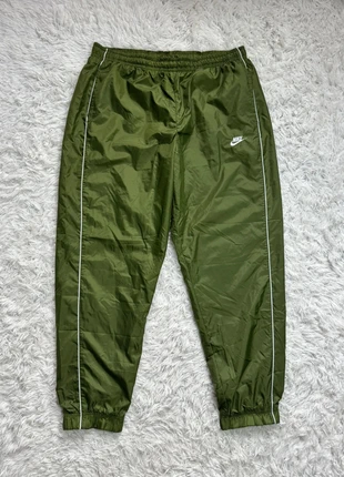 Nike Green Nylon Track Pants XXL – Vintage Style Joggers with White Piping, marque: Nike, état: Neuf sans étiquette, taille: XXL, 48,00 €, 51,10 € Protection acheteurs incluse