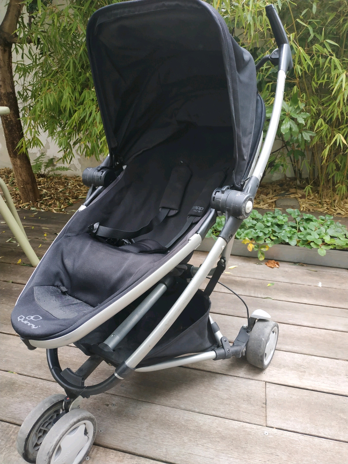 Poussette quinny