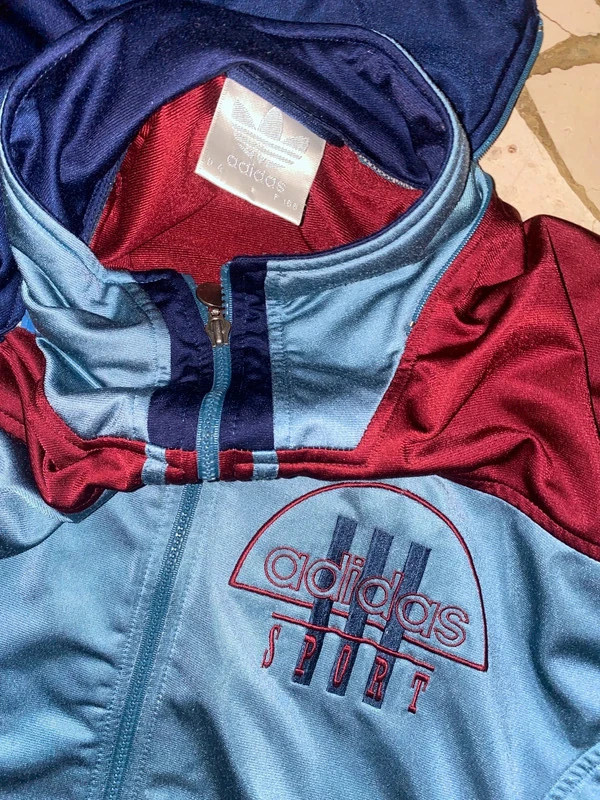 Felpa Adidas Vintage multicolor sgargiante Vinted