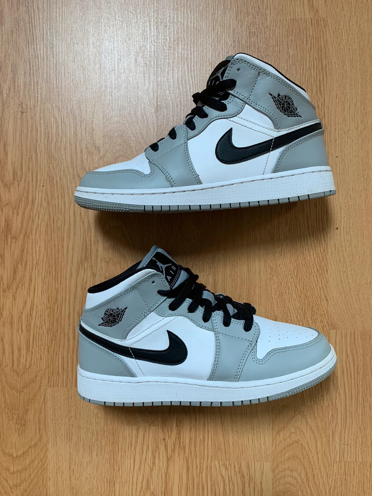 Jordan 1 Mid Light Smoke Grey Vinted