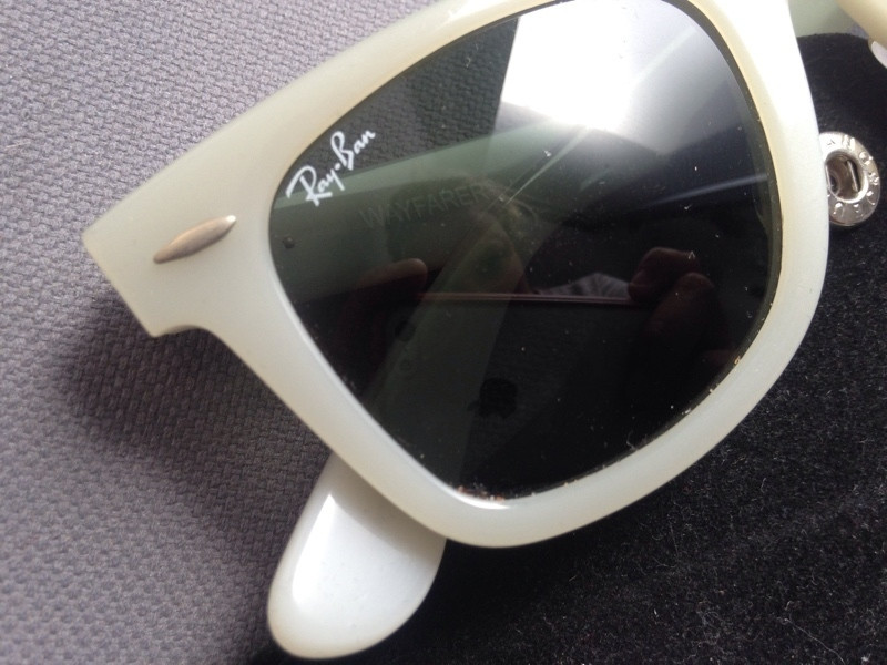 Ray Ban wayfarer blanche Vinted