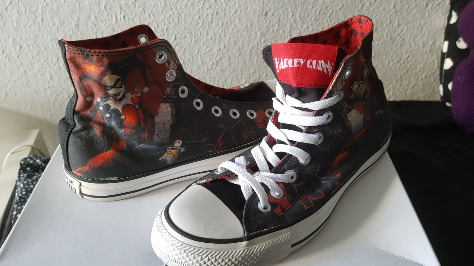 Harley quinn clearance converse size 5