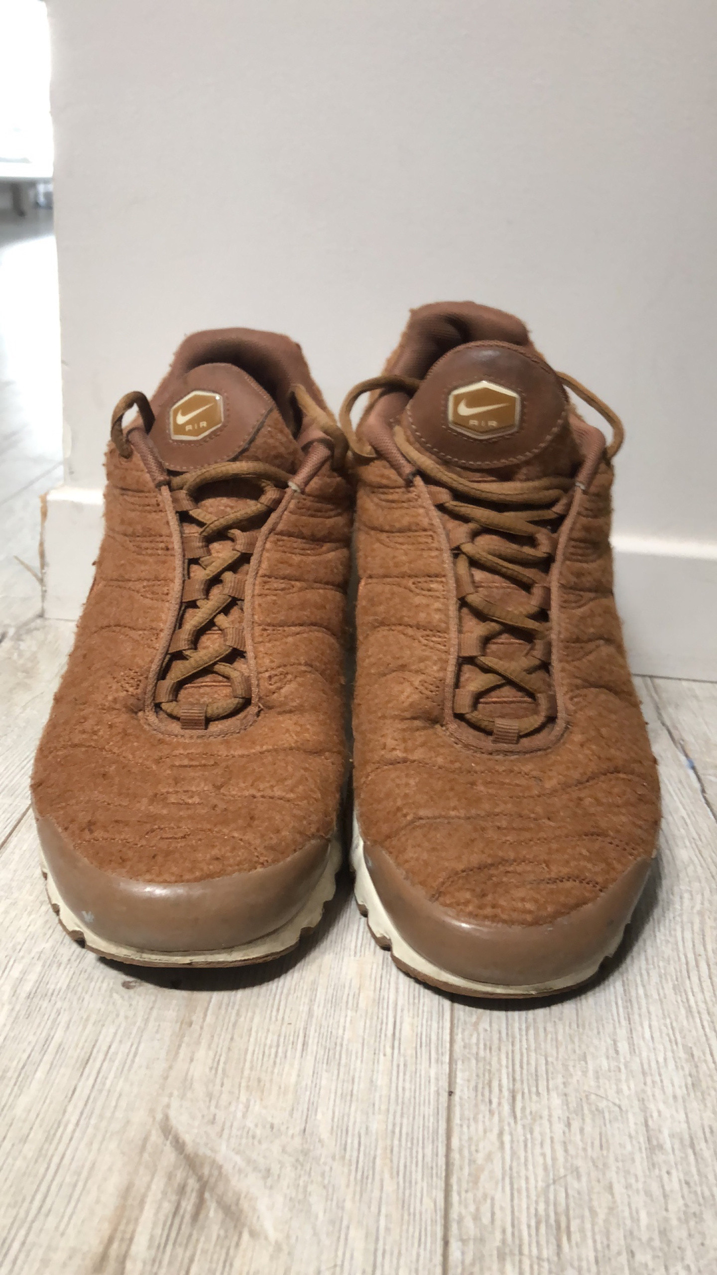 nike tn marron camel Vinted