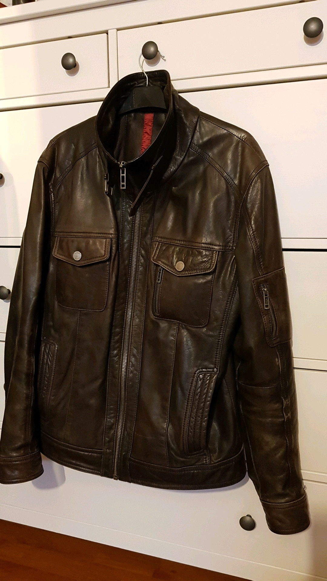 Angelo litrico veste cuir sale