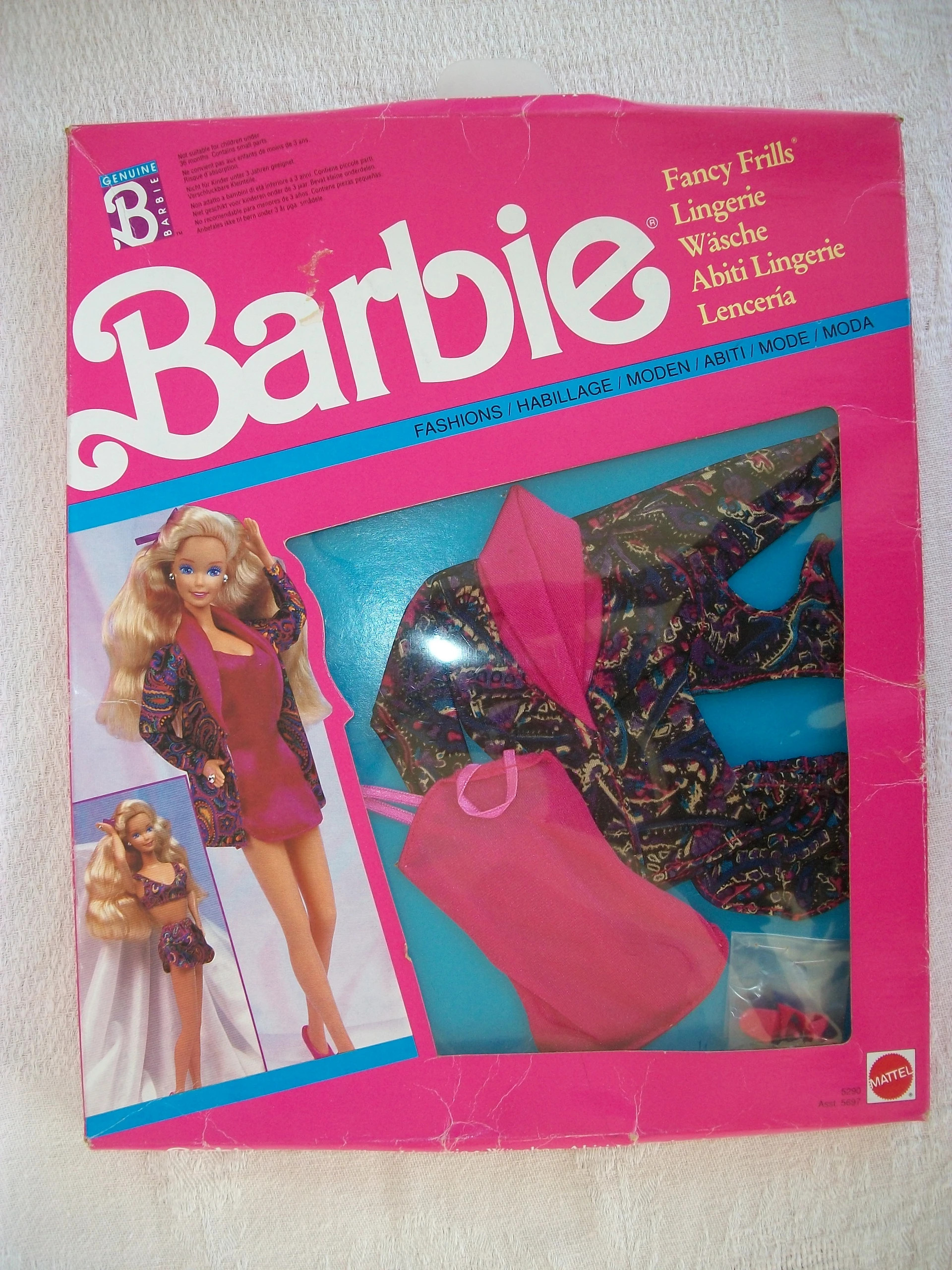 Vintage – Barbie – Fancy Frills Lingerie Underwear Mattel 1990