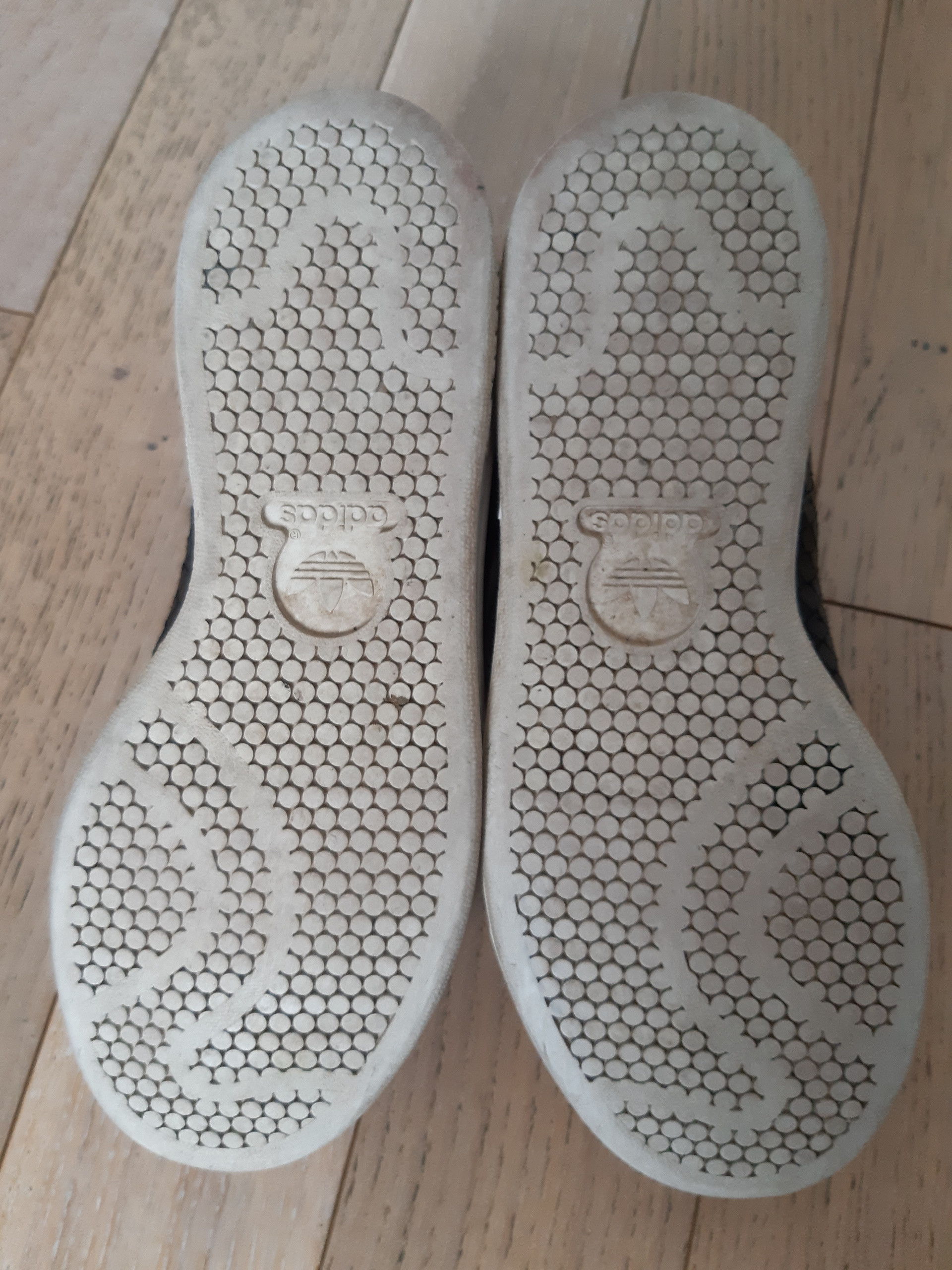 Stan smith discount croco adidas noir