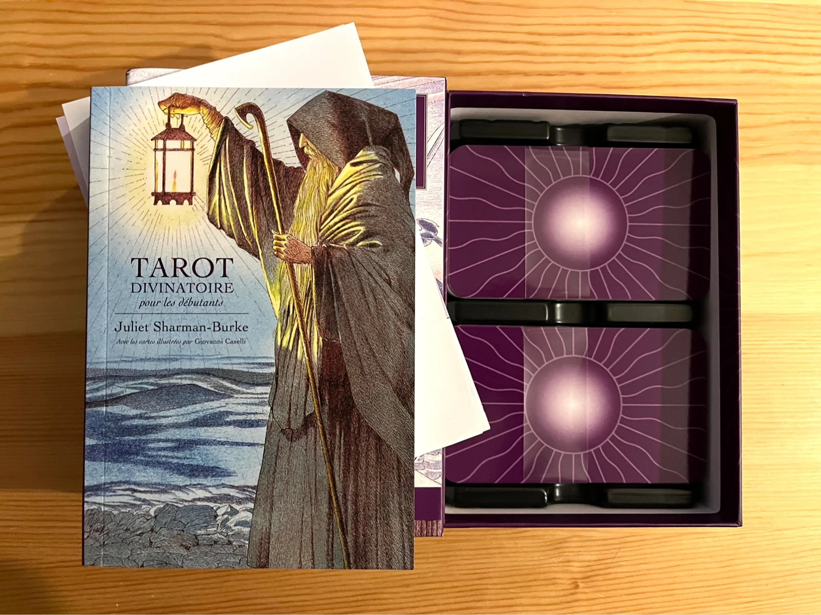 Tarot divinatoire pour les débutants by Juliet Sharman-Burke