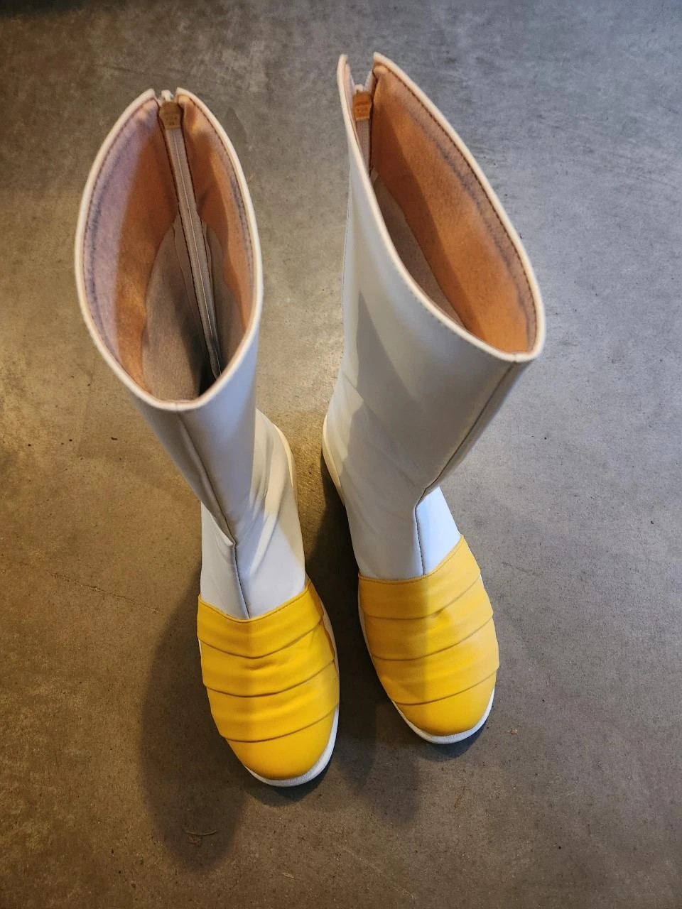 Vegeta sales cosplay boots