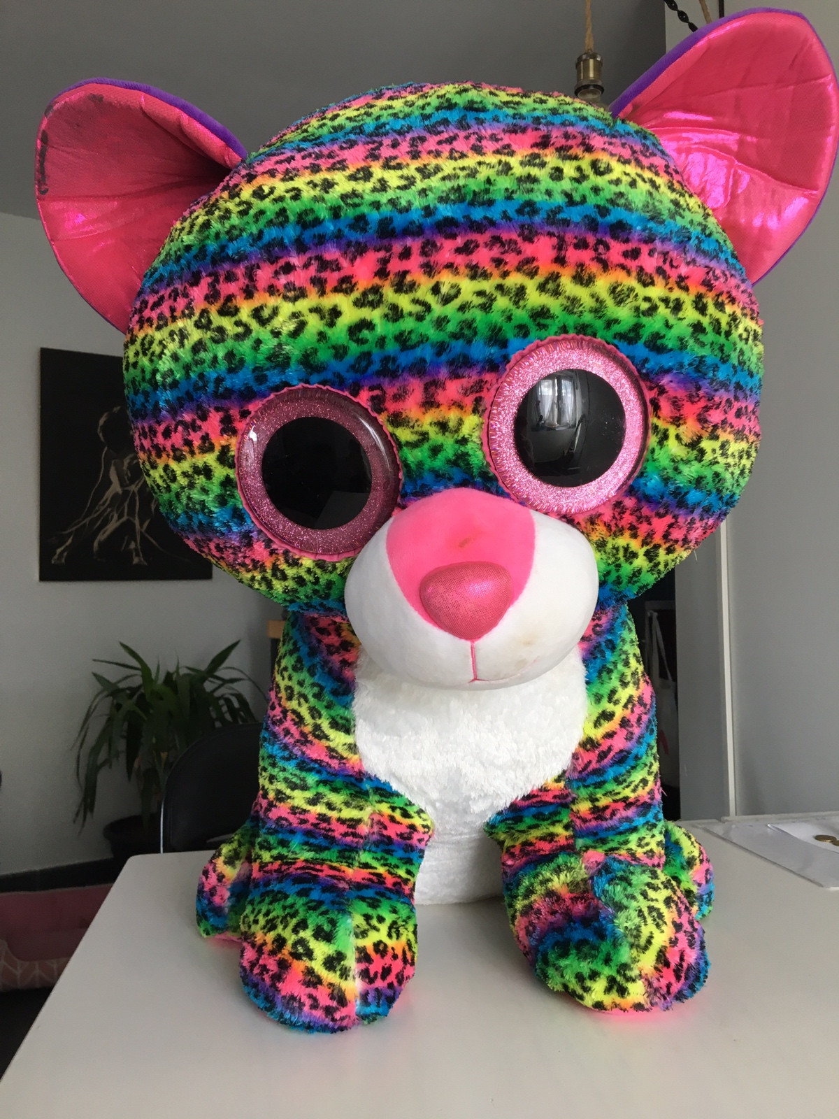 Peluche chat shop potté gros yeux