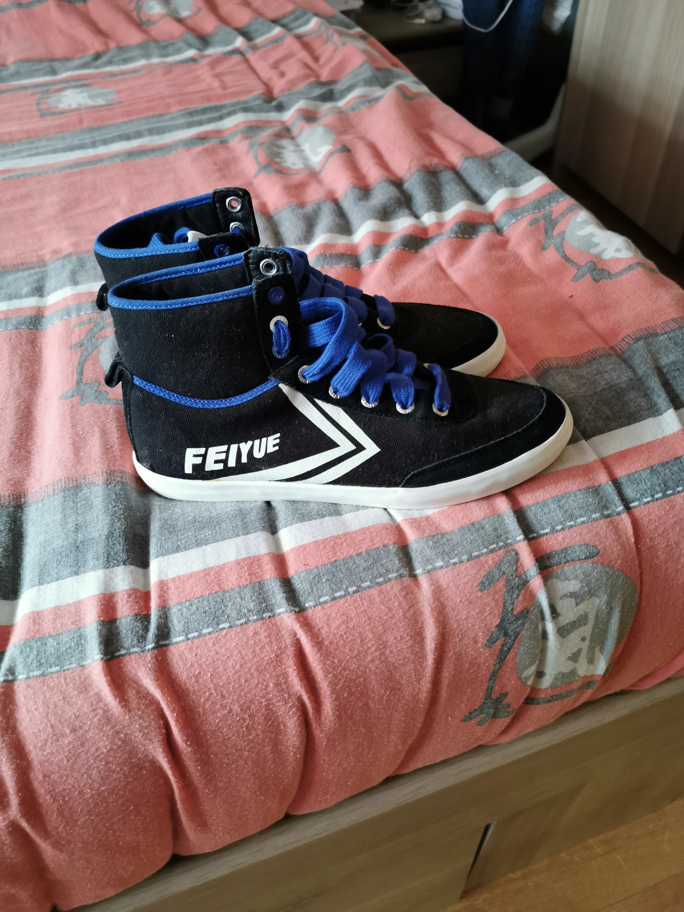 Feiyue montante clearance