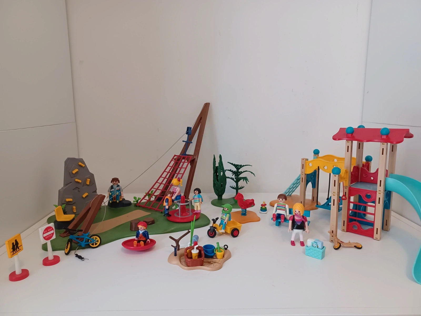 Playmobil Jardin d'enfants avec tyrolienne.