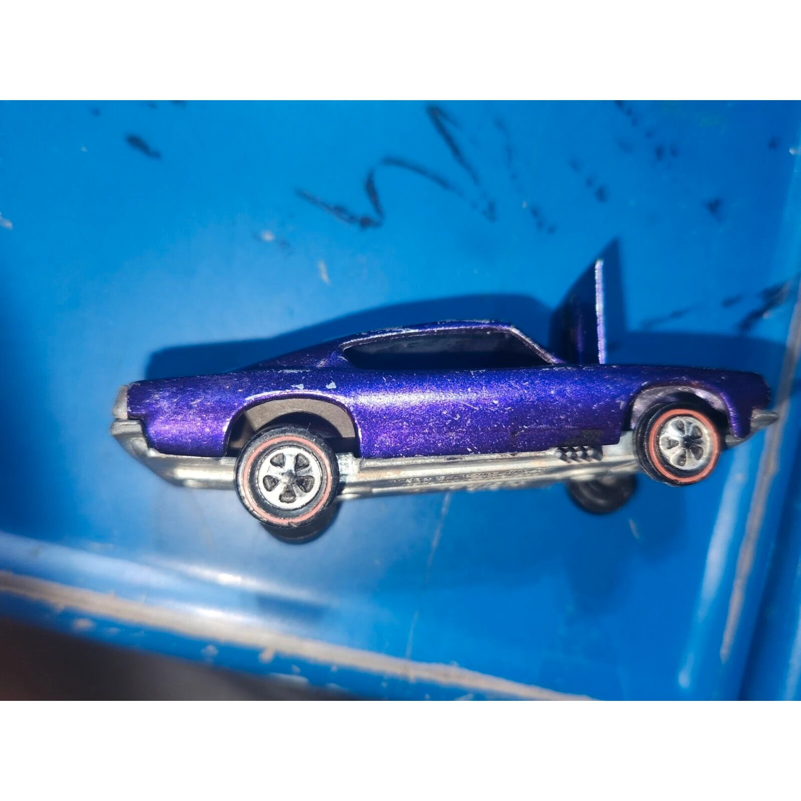 Vintage 1967 Hot Wheels Redline Custom Barracuda Purple with Gray Interior USA Vinted