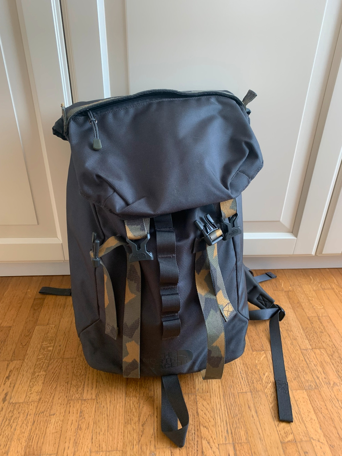 Grijze The North Face rugzak laptop tas Vinted