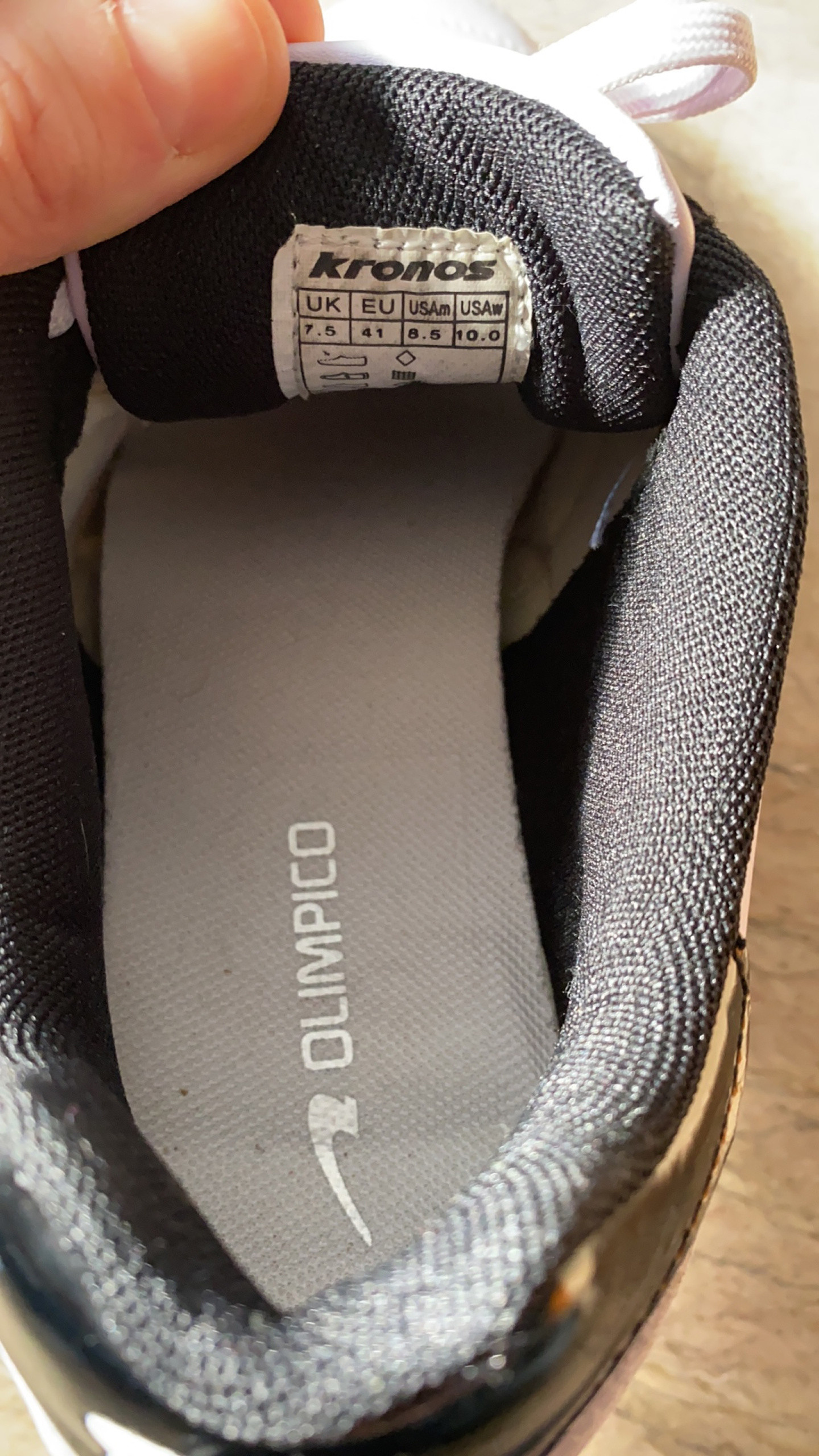 Scarpe 2025 calcetto kronos