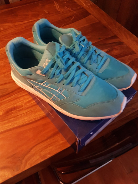 Asics gel lyte v atomic blue shop