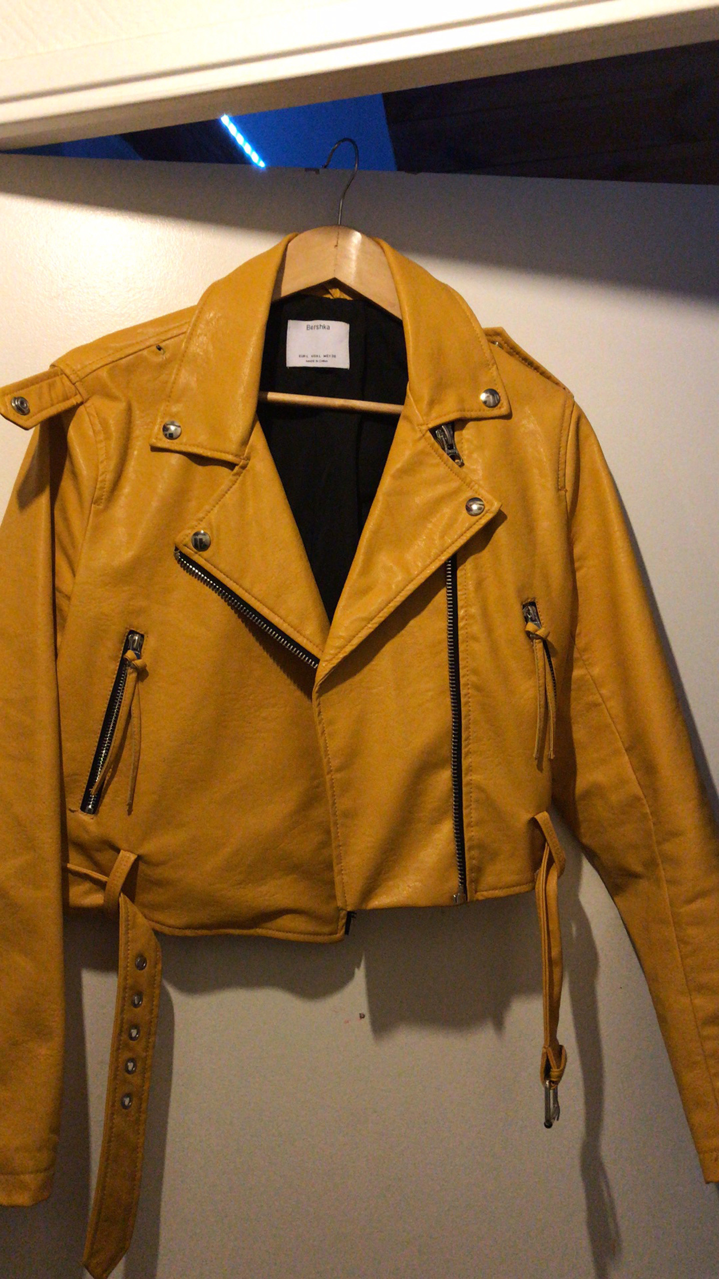 Veste discount jaune bershka