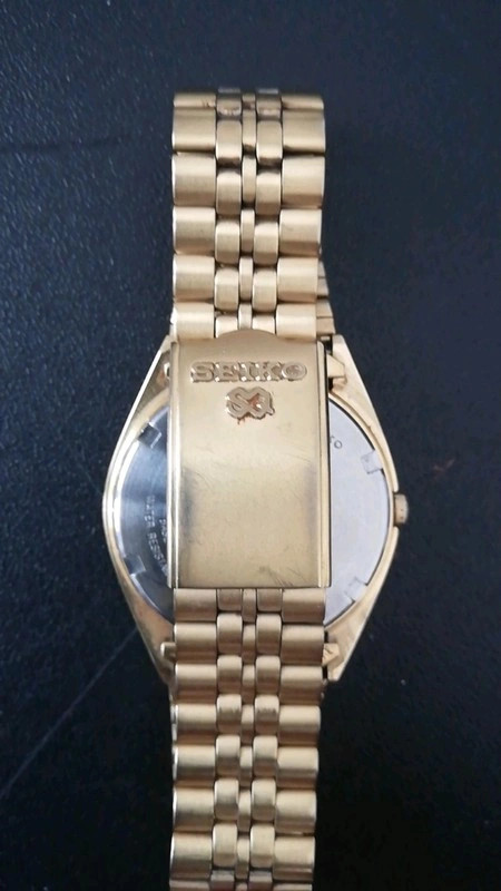 Vintage SEIKO 5Y23 8A11 Quartz Watch New Battery modello vintage